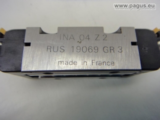 INA roller circulating shoe