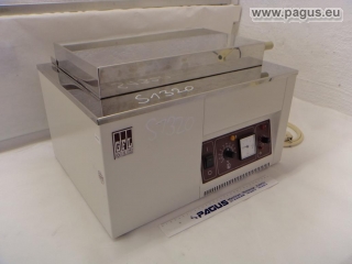 GFL Labor-Wasserbad      Mit Deckel und analoger Anzeige     Außenmaße (BxTxH): 500 x 440 x 325 mm     Innenmaße (BxTxH): 400 x