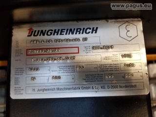 JUNGHEINRICH Stapler