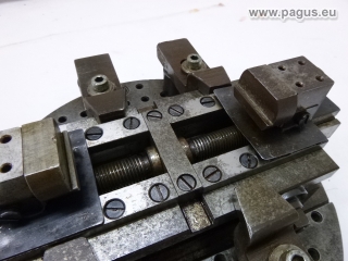 PAGUS Aufspannplatte mit Zentrierschraubstock