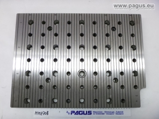 SYSTEM 3R Referenztisch