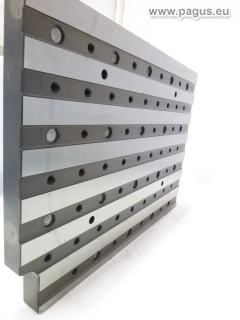 SYSTEM 3R Referenztisch