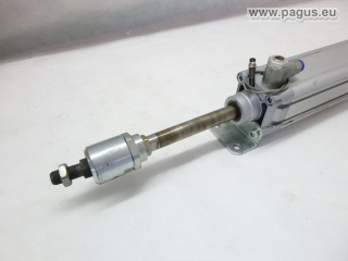 Pneumatikzylinder Hub 690 mm DNC-63-690-PPV-A