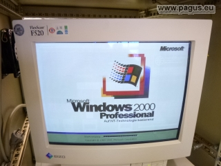 HECKERT Steuerschrank