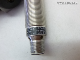 IFM Induktiver Sensor