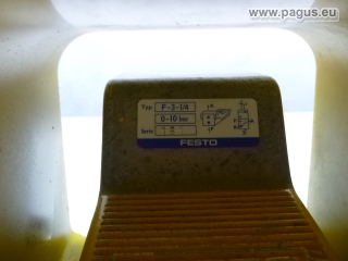 FESTO Fußventil mit Schutzhaube