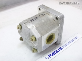 ORSTA Hydraulikpumpe