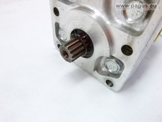 ORSTA Doppelhydraulikpumpe