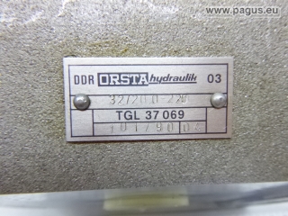 ORSTA Hydraulikpumpe