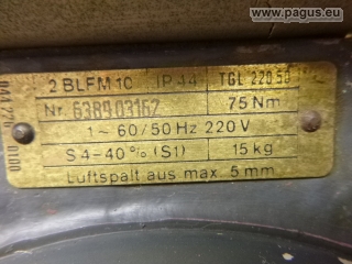 VEM Elektromotor mit Bremse