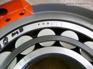 Łożyska baryłkowe FAG