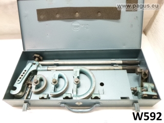 DAKO Handrohrbiegegerät