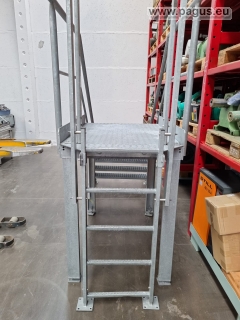 Zarges Plattformtreppe