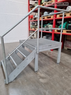 Zarges Plattformtreppe