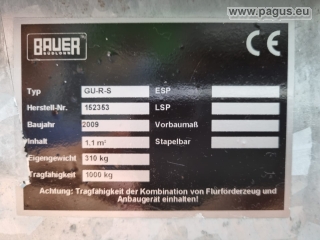 BAUER Kippbehälter