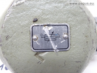 INJECTION MACHINE AKEN throttle valve