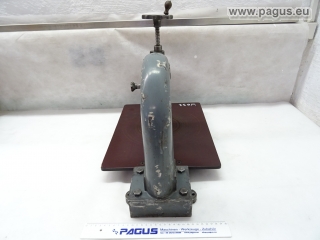 FRIPA Dichtungs-, Ring- und  Plattenschneidmaschine