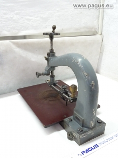 FRIPA Dichtungs-, Ring- und  Plattenschneidmaschine