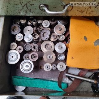 Mikron Zahnradfräsmaschine