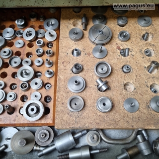 Mikron Zahnradfräsmaschine