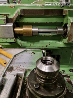 Lambert Zahnrad-Abwälzfräsmaschine