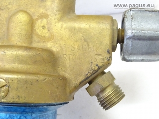 FEINMECHANISCHE WERKE HALLE Flaschendruckminderer