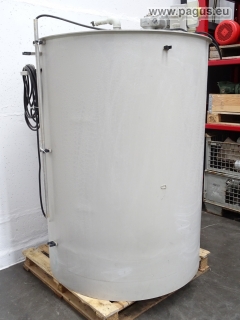 FRANK PLASTIC Rundbehälter mit Rührwerk