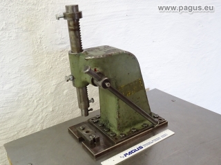 PAGUS hand lever press