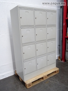 PAGUS Fächerschrank mit Sockel