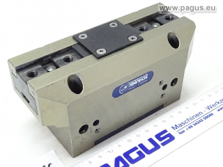 SCHUNK universal gripper