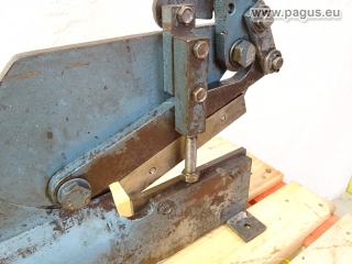 NOSSENER MASCHINENBAU hand lever shears