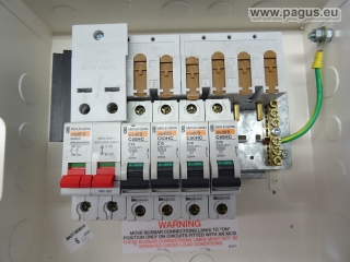 MERLIN GERIN Schaltkasten, vorverdrahtet