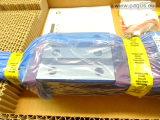 SCHNEEBERGER Linearführungswagen mit Schiene