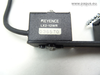 KEYENCE Kompakter Laser-Lichtschrankensensor