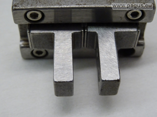 SMC 2-Finger-Parallel-Greifer