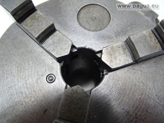 PAGUS Rundtisch mit 3-Backenfutter