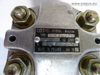 PZL-HYDRAL Doppel- Hydraulikpumpe mit Motor