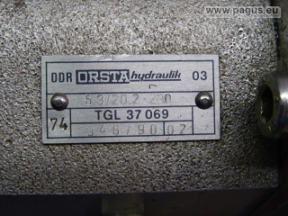ORSTA Doppelhydraulikpumpe