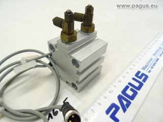 FESTO Kurzhubzylinder