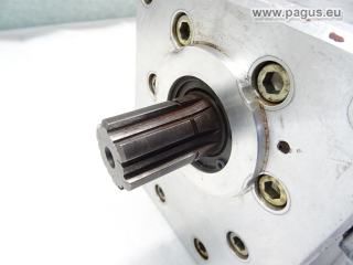 ORSTA Hydraulikpumpe