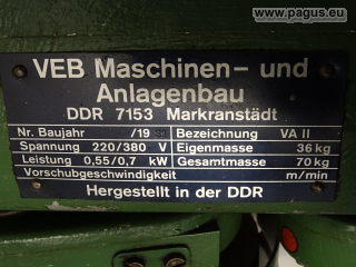 MASCHINEN- UND ANLAGENBAU Vorschubapparat