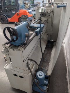 VEB Leit- und Zugspindeldrehmaschine