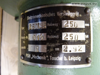 MECHANIK TAUCHA Elektromechanisches Verstellgerät