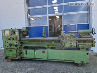 Leit- und Zugspindeldrehmaschine 2000 mm