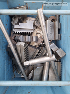 Leit- und Zugspindeldrehmaschine 2000 mm