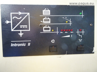 INTRONIC Batterie- Ladegerät
