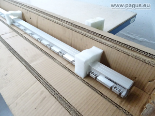 HEIDENHAIN gekapseltes Längenmessgerät