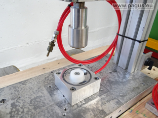 PAGUS pneumatische Presse