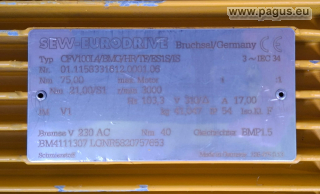 SEW Drehstromservomotor mit manueller Bremse