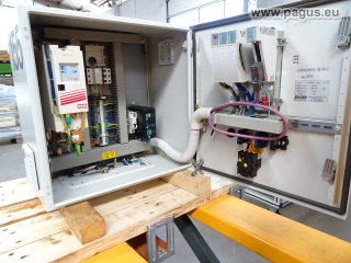 STÖGER AUTOMATION Maschinensteuerung